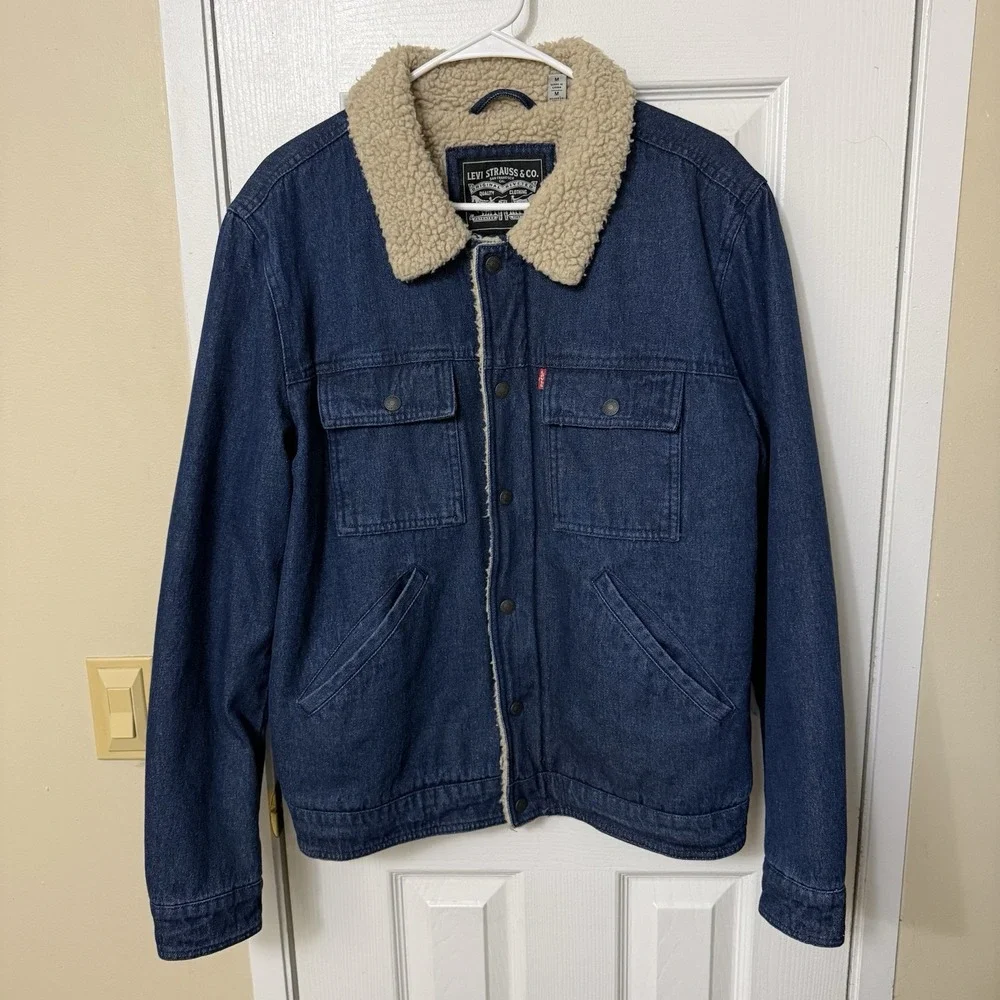 Levi's Premium Trucker Jacket Mens M Blue Denim Sherpa Lined Faux Fur Warm EUC